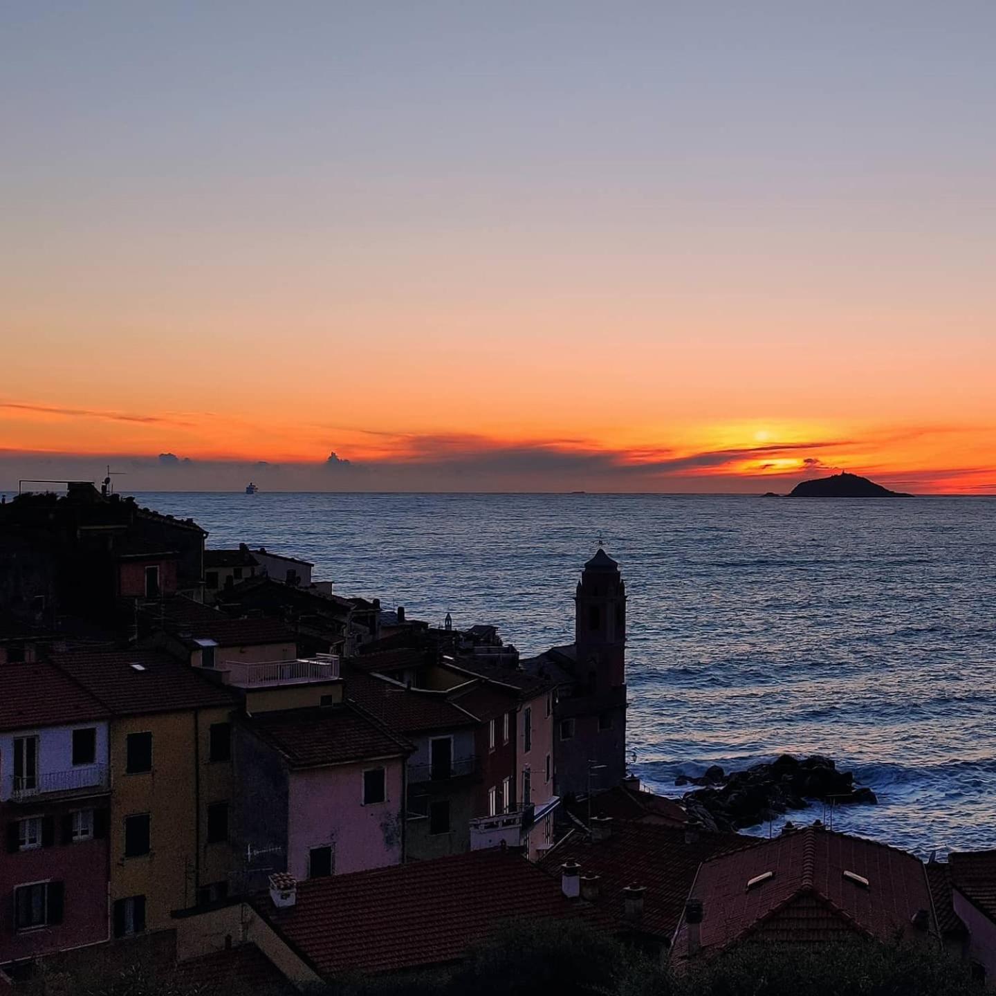 Ca' Fra E Oly Apartment Castelnuovo Magra Luaran gambar