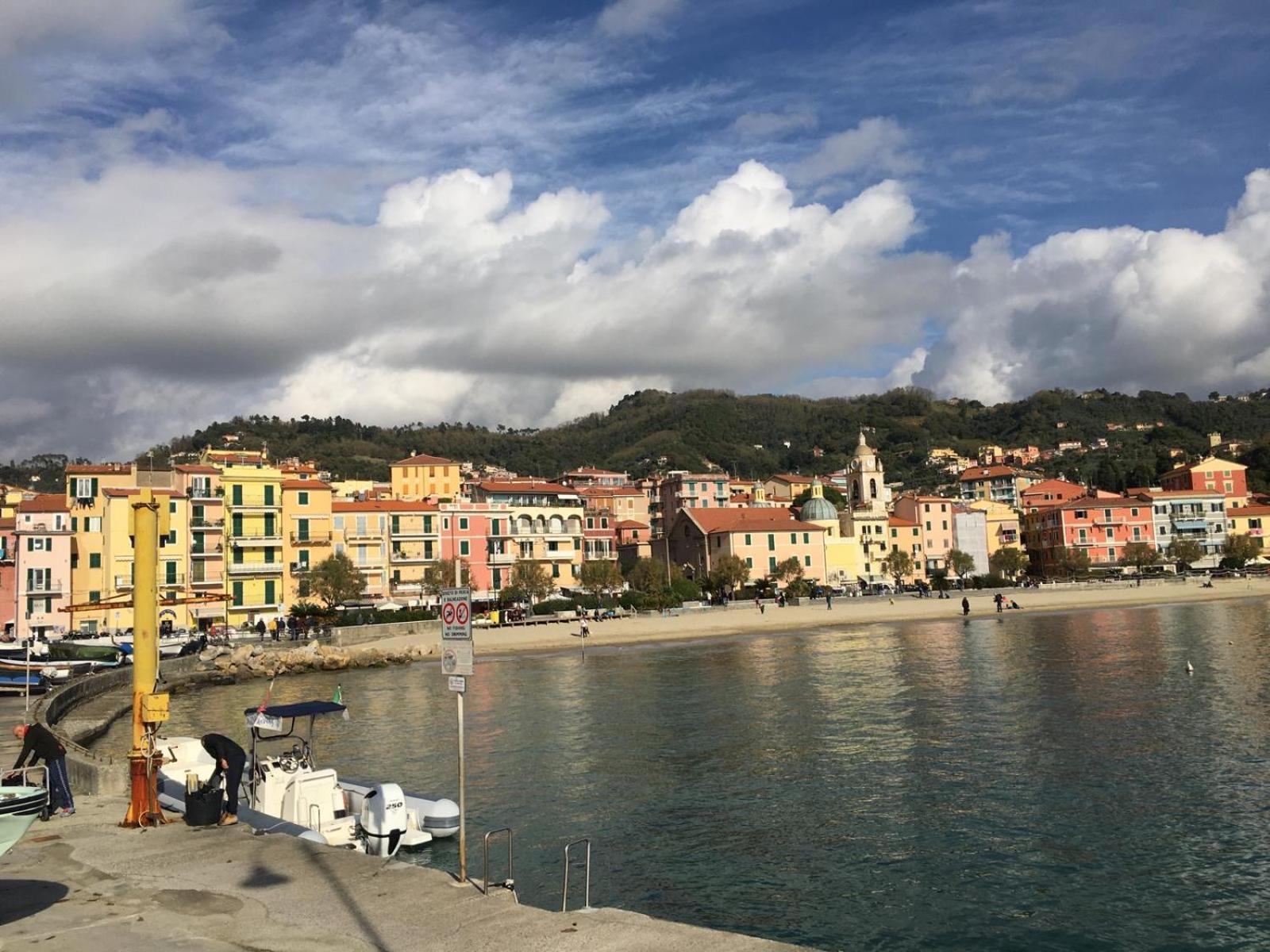 Ca' Fra E Oly Apartment Castelnuovo Magra Luaran gambar